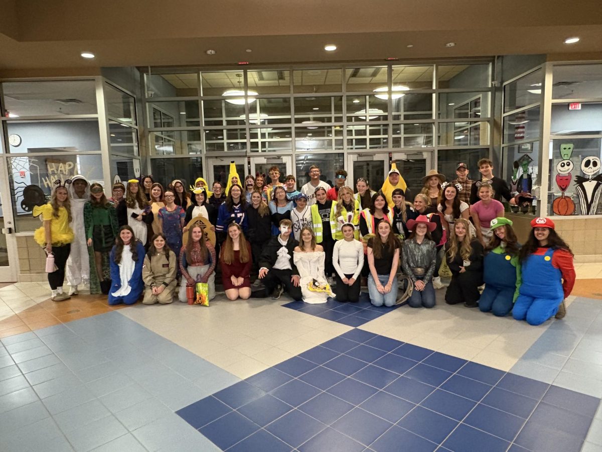 SADD closes Red Ribbon Week with annual Community Trick-or-Treat